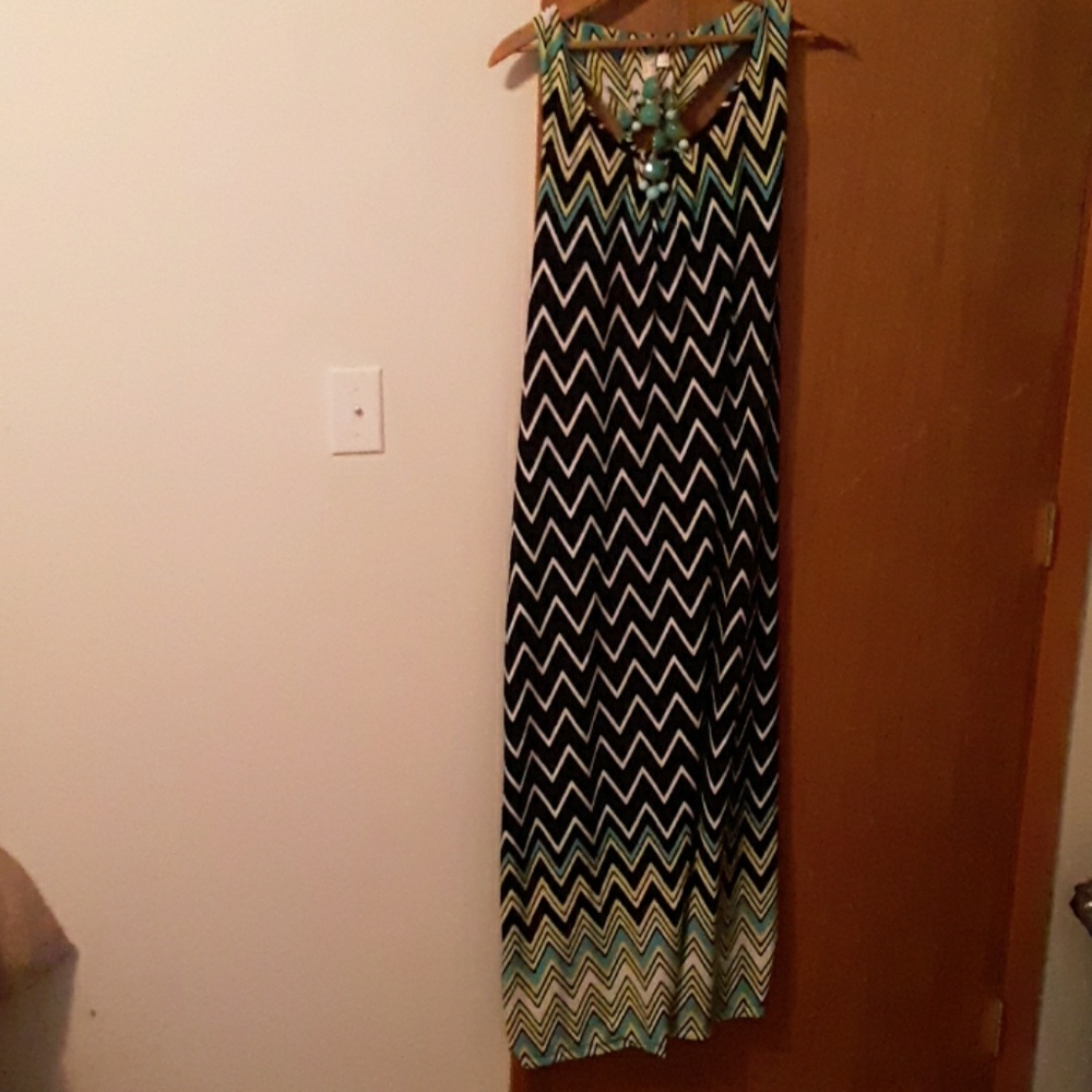 Necklace & dress combo!